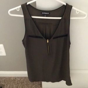 Express tank top